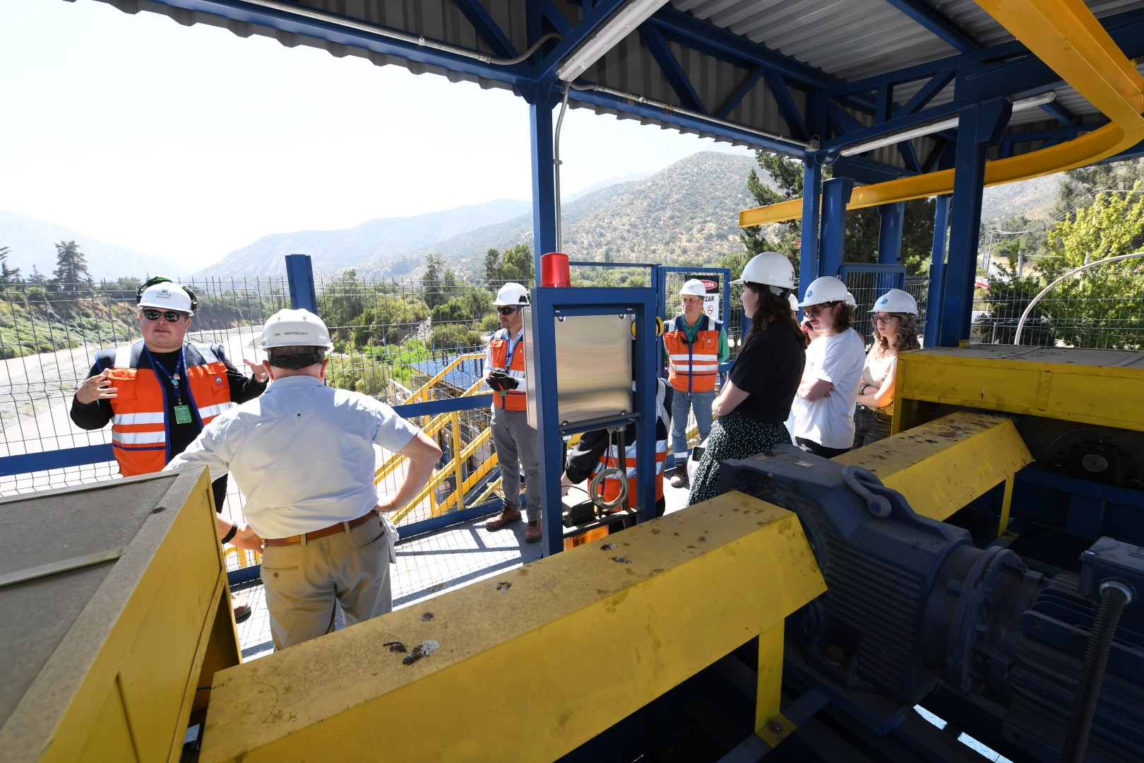 Estudiantes de Lincoln University visitaron la Junta de Vigilancia del río Maipo Primera Sección en San José de Maipo