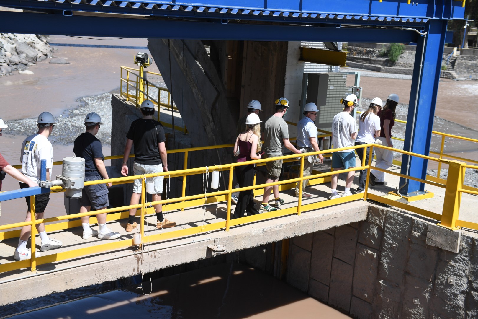 Estudiantes de Lincoln University visitaron la Junta de Vigilancia del río Maipo Primera Sección en San José de Maipo
